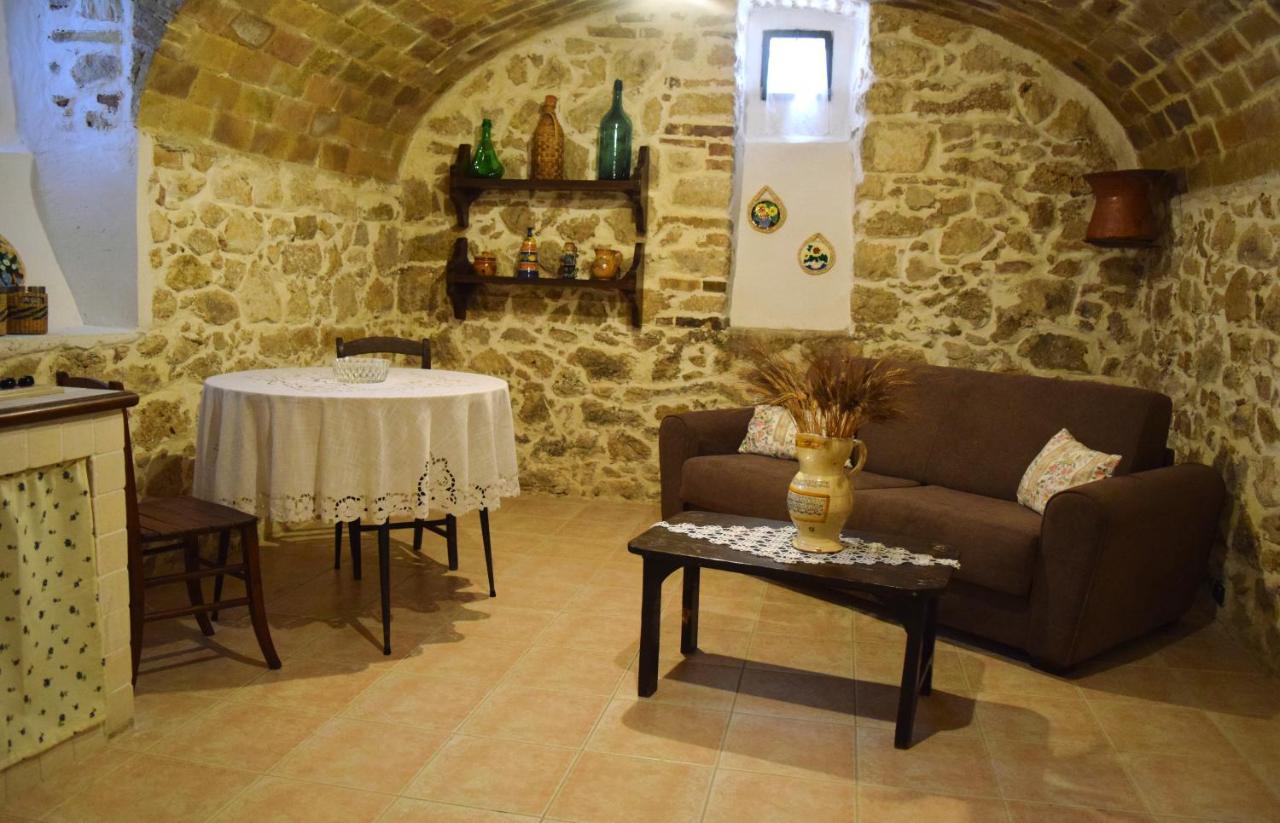Bed and Breakfast Il Ciavattone Bed And Bike Sulmona Exteriér fotografie